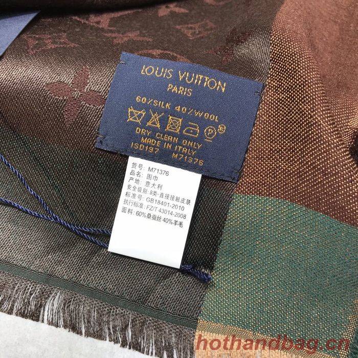 Louis Vuitton Scarf LVS00174